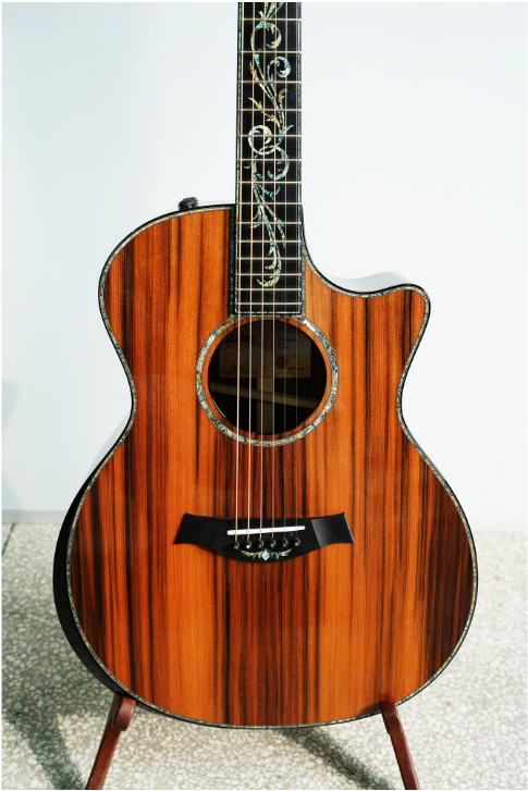 西安泰勒吉他專賣店分享泰勒PS14CE LTD，Brz MilagroSinker Redwood吉他產(chǎn)品解析及價(jià)格