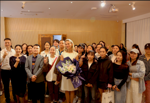 維也納愛(ài)樂(lè)樂(lè)團(tuán)金色大廳常駐鋼琴家 史蒂芬妮教授大師課